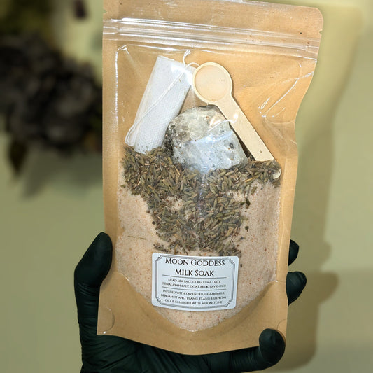 Moon Goddess Milk Soak